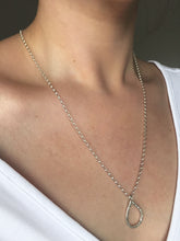 Poppy necklace