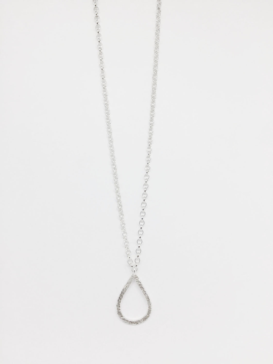 Poppy necklace